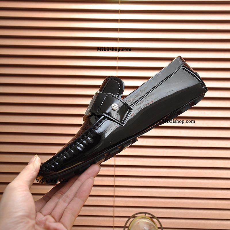 Giày Loafer lười LV đen Da Bóng Nam Quý Ông Cao Cấp 2