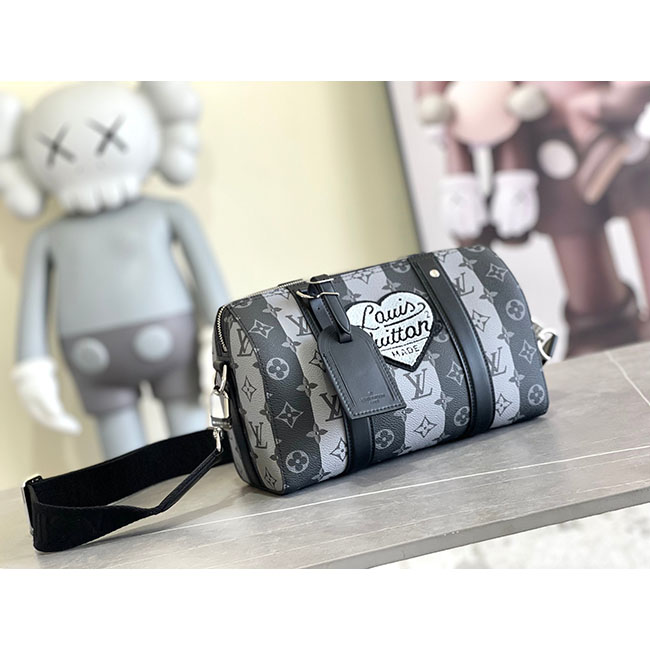 Túi đeo chéo nam LV City Keepall Stripes Brown TNLV048