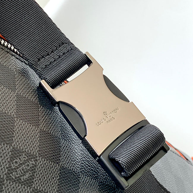 Túi bao tử lv bumbag nam monogram 8