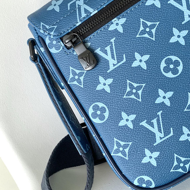 Túi đeo chéo lv District PM like auth 11 8