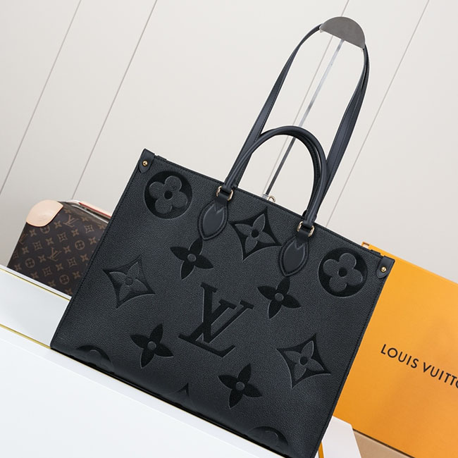 Túi LV OnTheGo GM Monogram Đen dập nổi TLV182