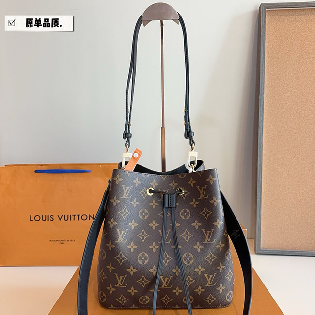 Túi LV NéoNoé MM Monogram Màu Nâu TLV052