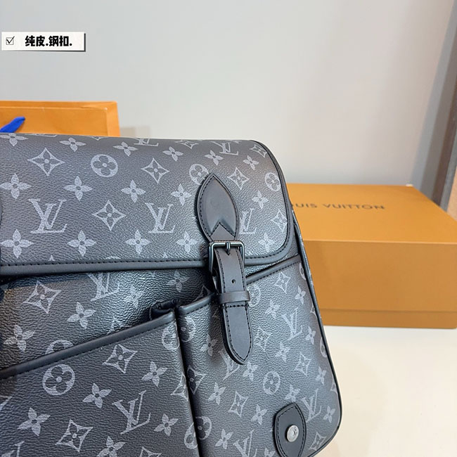 Túi đeo chéo LV Satchel Messenger đen monogram 5