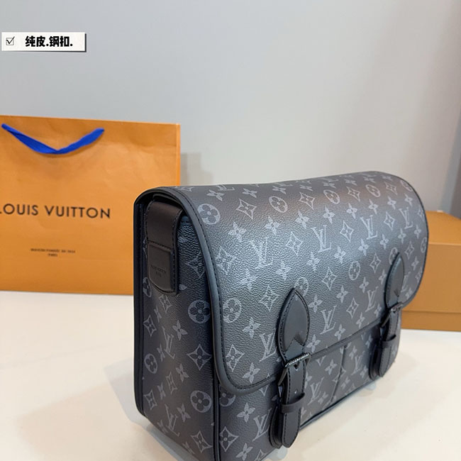 Túi đeo chéo LV Satchel Messenger đen monogram 6