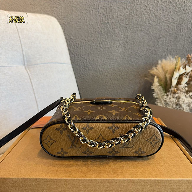 Túi hộp lv Vanity Chain Pouch monogram 7