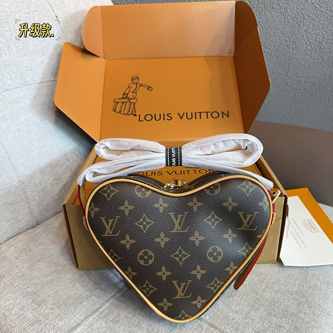 Túi LV trái tim monogram like auth 11 3