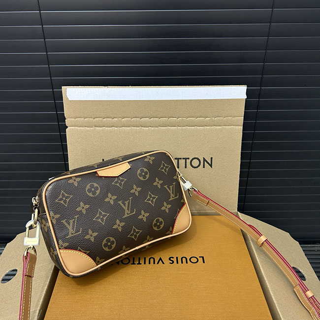 Túi LV Trocadéro Wearable Wallet like auth 11 3