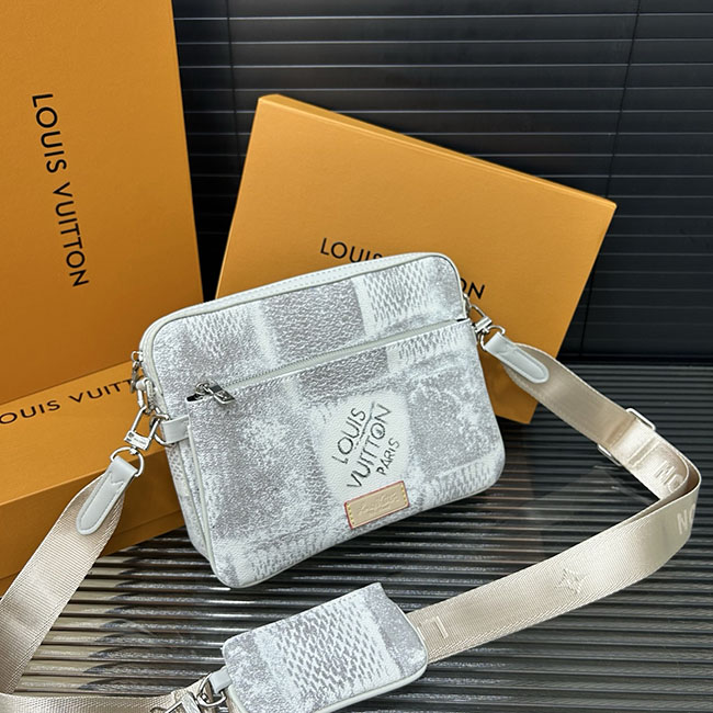 Túi đeo chéo LV Trio Messenger trắng TNLV039