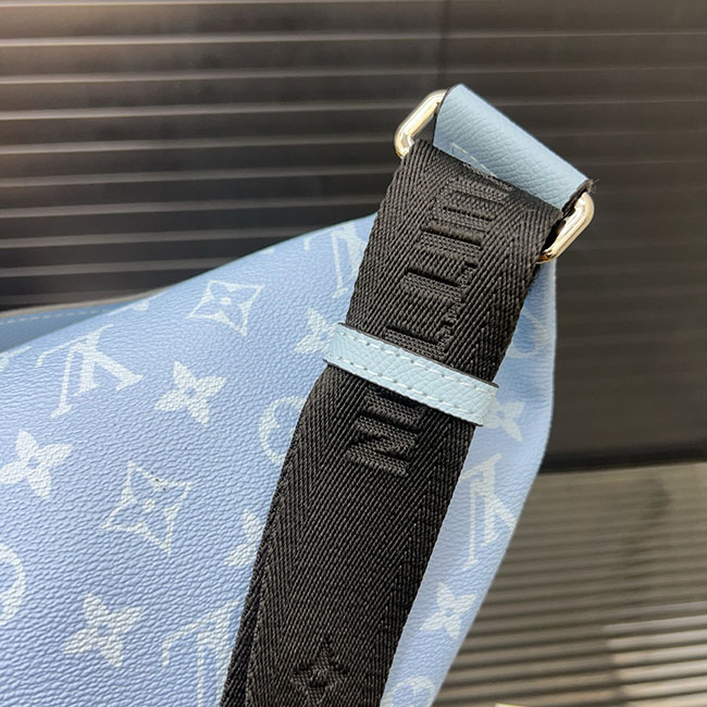 Túi Bao Tử LV Rush Bumbag Nam Monogram Like Auth 9