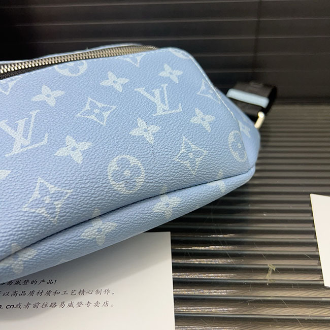 Túi Bao Tử LV Rush Bumbag Nam Monogram Like Auth 6