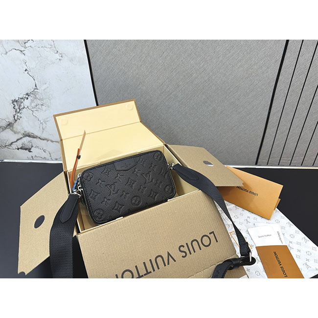 Túi đeo chéo LV nam Alpha Wearable Wallet dập nổi TNLV107