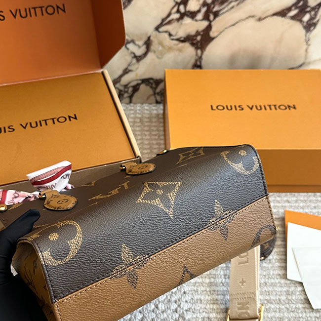 Túi LV OnTheGo PM Monogram Reverse 5