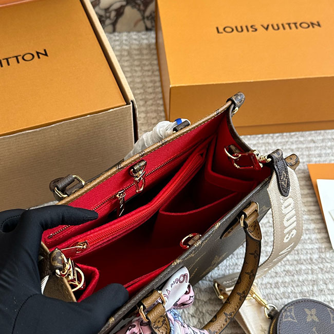 Túi LV OnTheGo PM Monogram Reverse 6