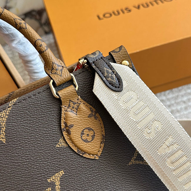 Túi LV OnTheGo PM Monogram Reverse 8