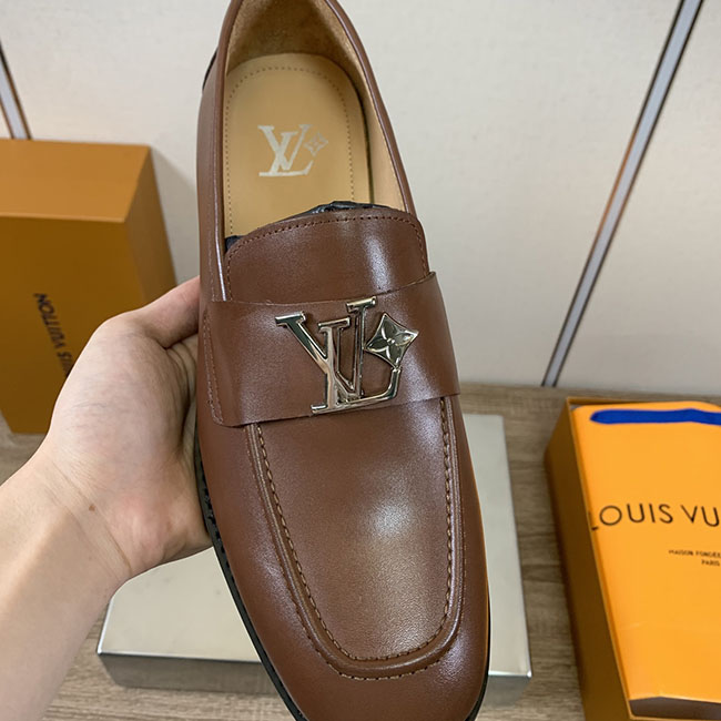Giày loafer lv khóa họa tiết HOA 3 màu MB318