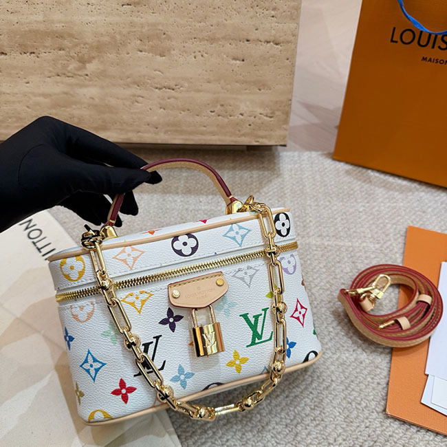 Túi Vanity Chain Pouch LV x TM TLV033