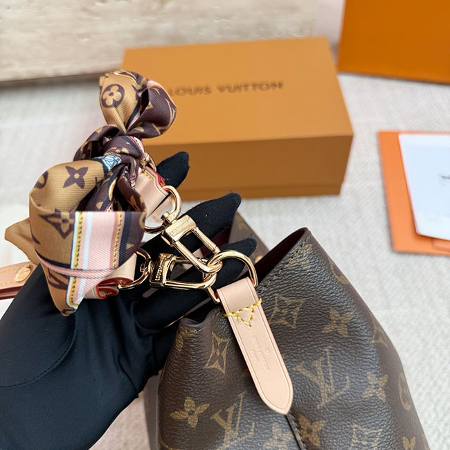 Túi xô LV Néonoé BB Monogram Màu Nâu rep 11 9