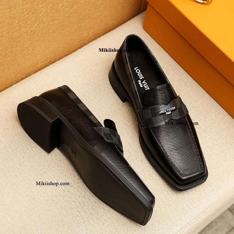 Giày LV loafer mũi vuông MK69