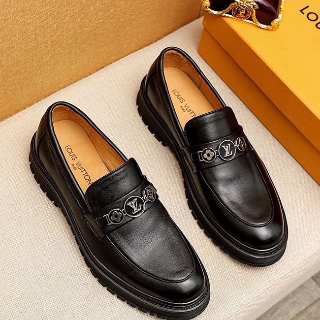 Giày loafer lv đế cao đen nhám MB323