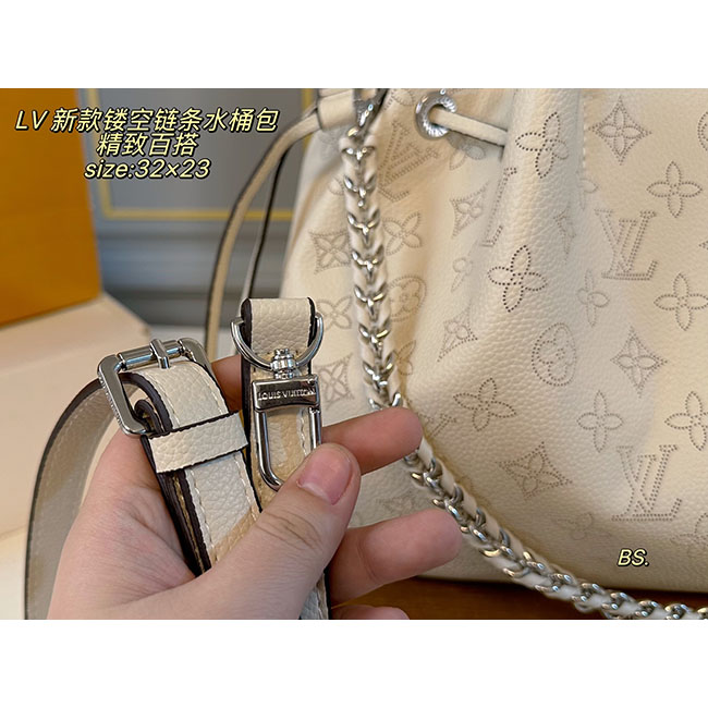 Túi LV Bella Tote monogram dập chìm 6
