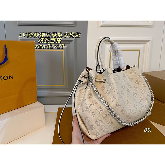 Túi LV Bella Tote monogram dập chìm 9