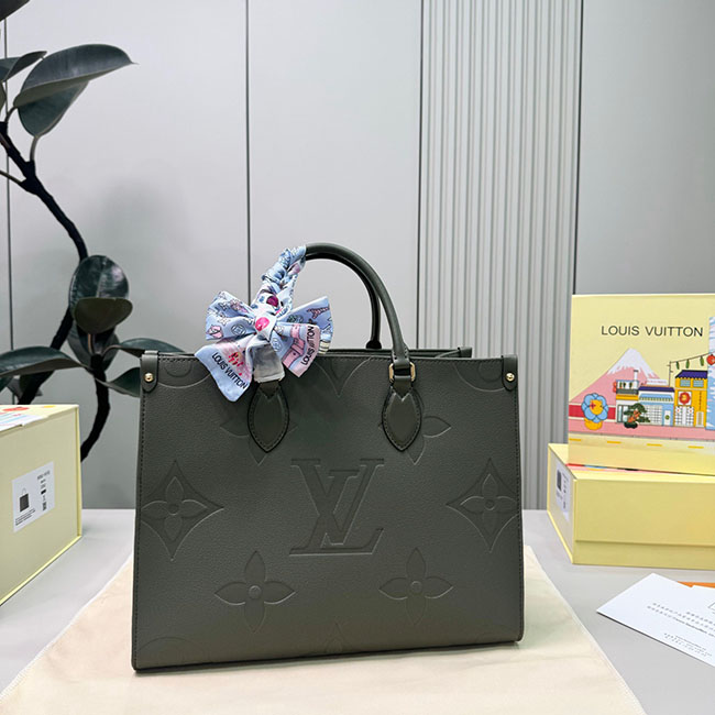 Túi LV OnTheGo MM xanh than TLV170