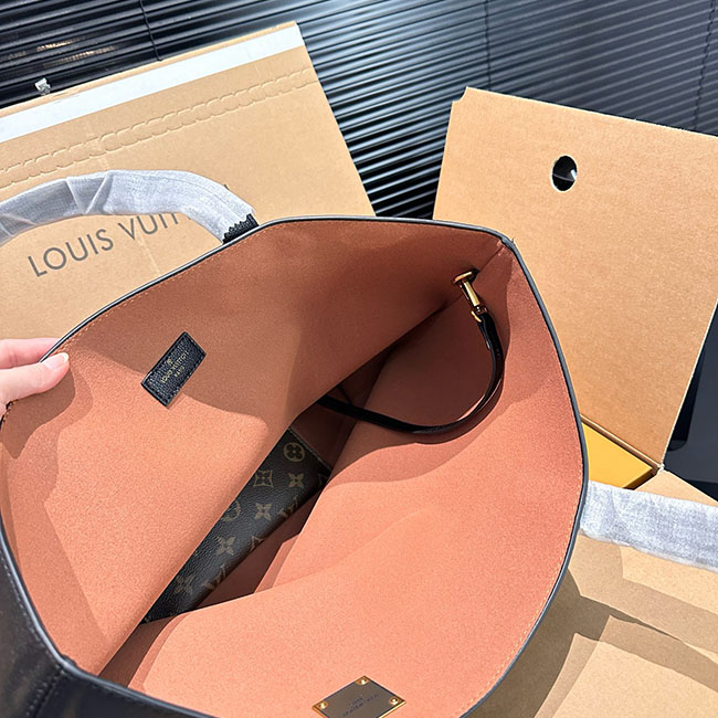 Túi xách LV Low Key Cabas MM tote 6