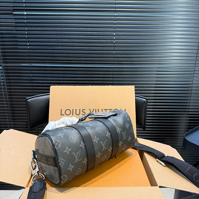 Túi đeo chéo lv Keepall Bandoulière 25 nam cao cấp 7