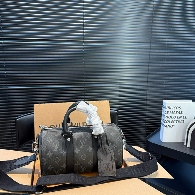 Túi đeo chéo lv Keepall Bandoulière 25 nam cao cấp