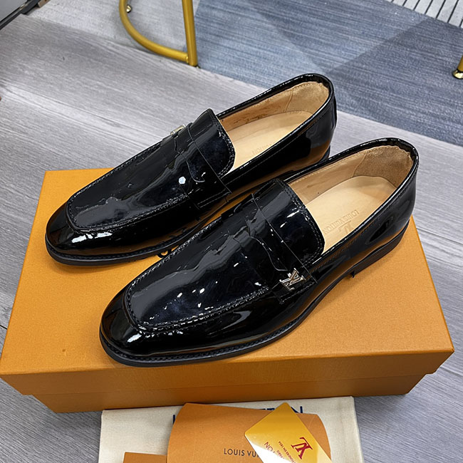 Giày loafer lv da bóng MK456