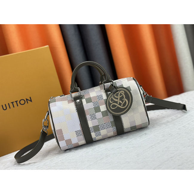 Túi đeo chéo lv Keepall Bandoulière 25 caro TNLV082