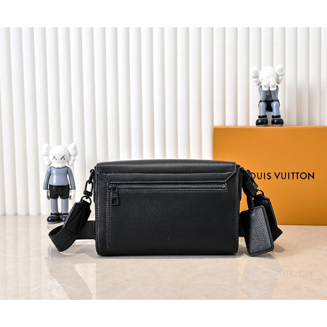 Túi LV Takeoff Messenger PM Đeo Chéo Nam Sang Trọng 2