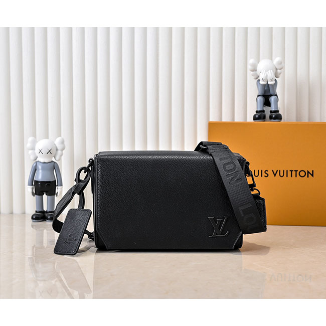 Túi LV Takeoff Messenger PM Đeo Chéo Nam Sang Trọng