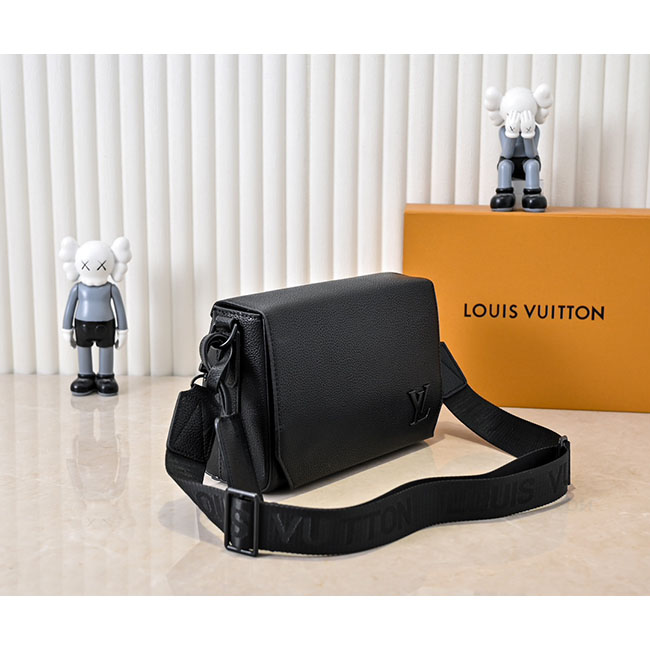 Túi LV Takeoff Messenger PM Đeo Chéo Nam Sang Trọng 9