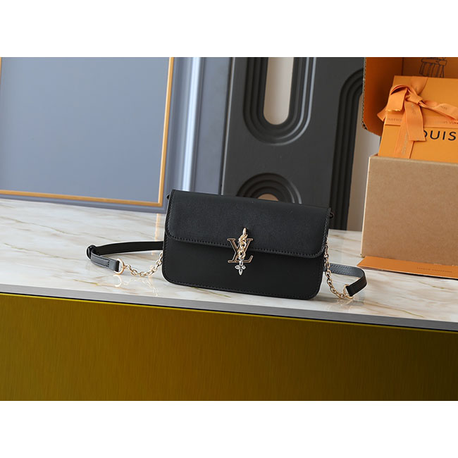 Túi LV Bloom màu đen TLV103