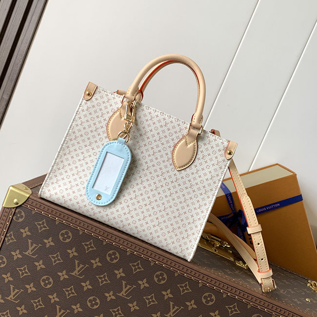 Túi LV OnTheGo PM monogram hoa nhí TLV174