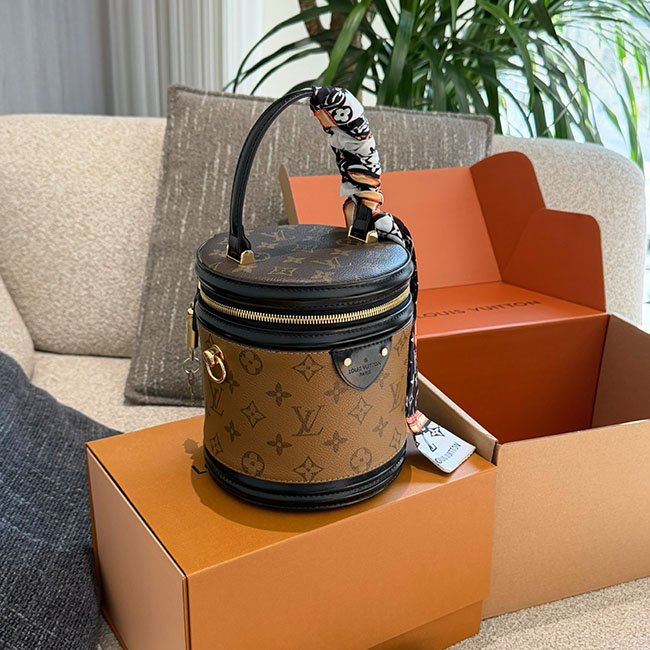 Túi LV Cannes hộp trống tròn hàng hiệu 7