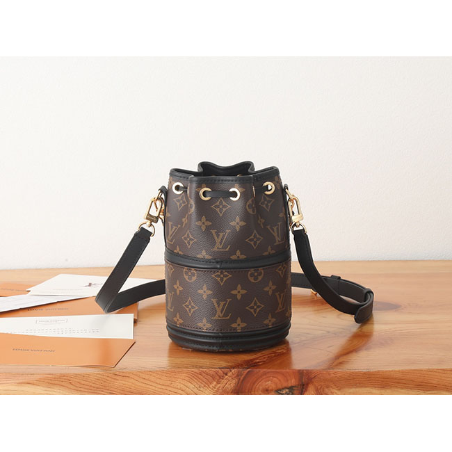 Túi xô LV Canoé Monogram Màu Nâu 6