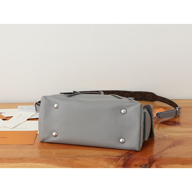 Túi LV CarryAll Cargo Vibe PM hàng hiệu 7