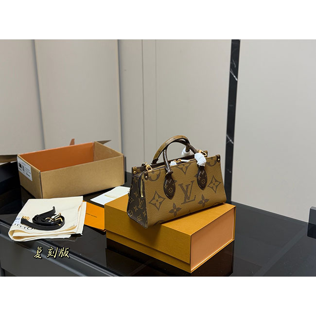 Túi LV OnTheGo East West Monogram Reverse